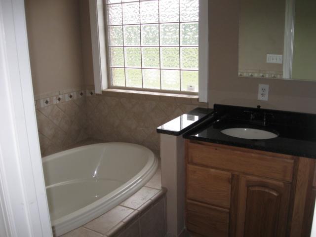 4689 Barfield Crescent Road Murfreesboro, TN 37128 - Photo 6 of 7 Gallery Image 6