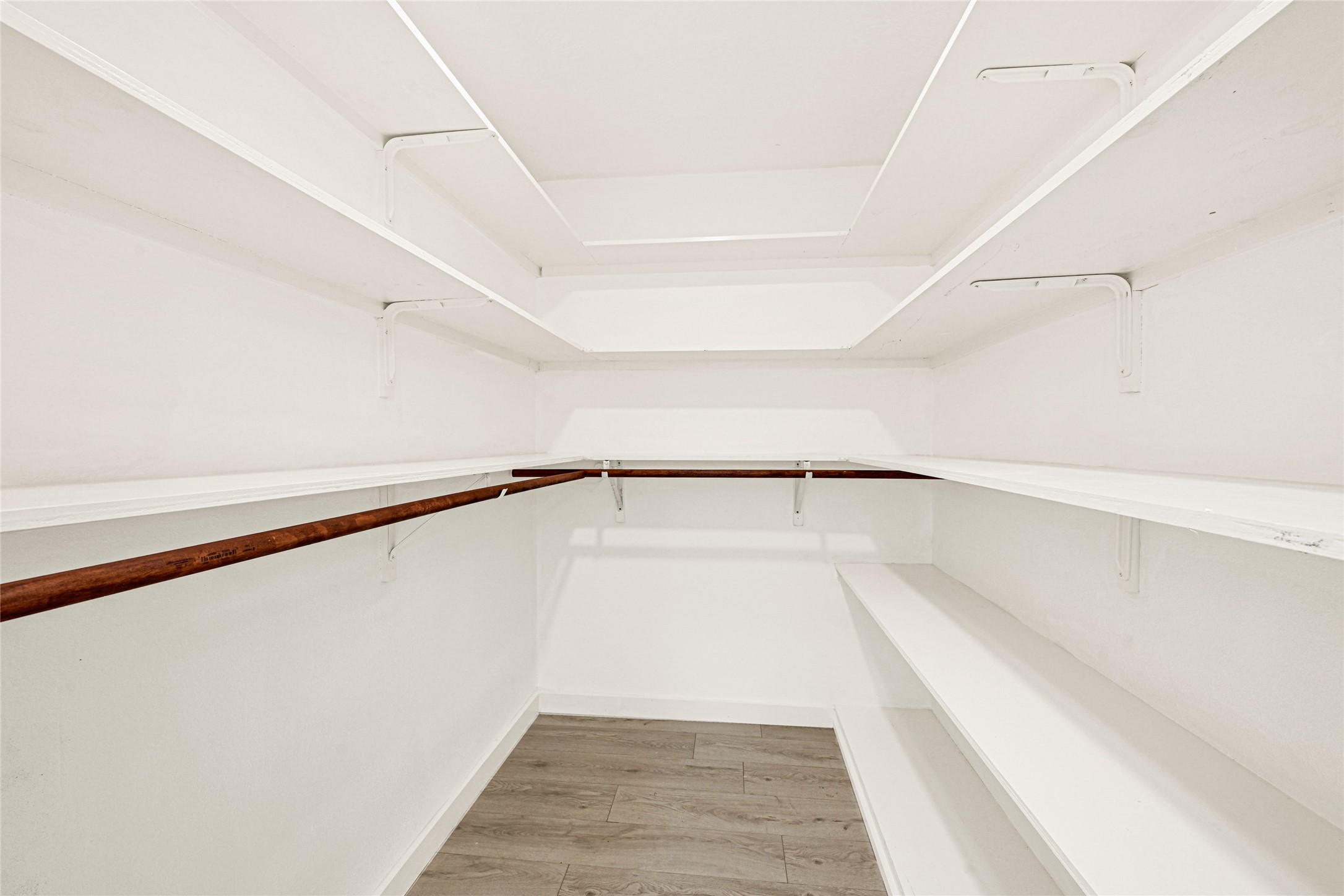 16794 Balmoral Street Montgomery, TX 77316 - Photo 21 of 24 a view of entryway