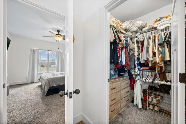 $400,000 | 1211 North Charlotte Street, Dickson, TN 37055