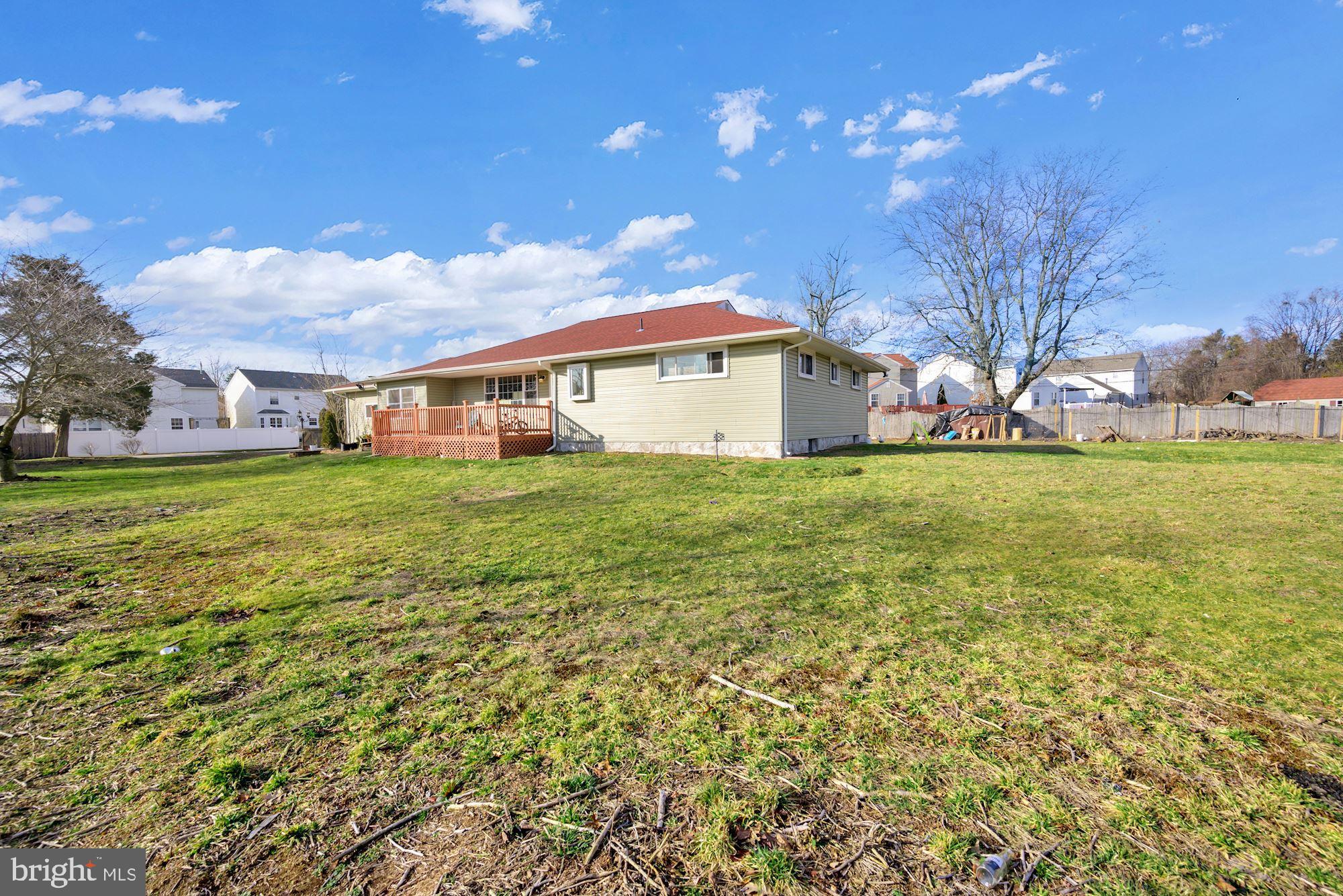 429 Cooper Folly Road Atco, NJ 08004 - Photo 3 of 34