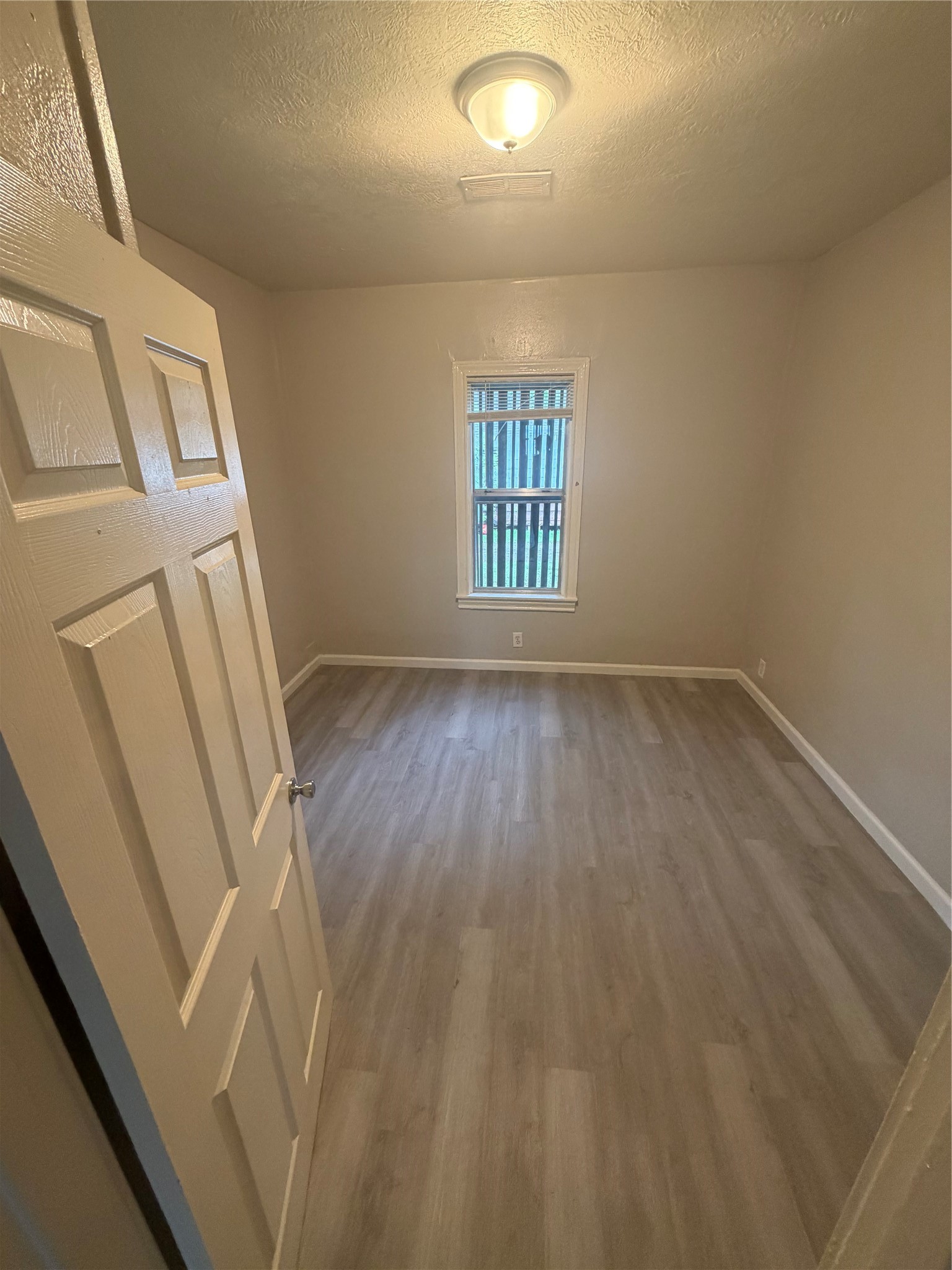 330 Gordy Road Bacliff, TX 77518 - Photo 6 of 12