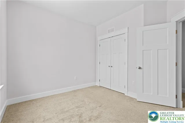 $2,500 | 1674 Best Place, Bethlehem, PA 18017