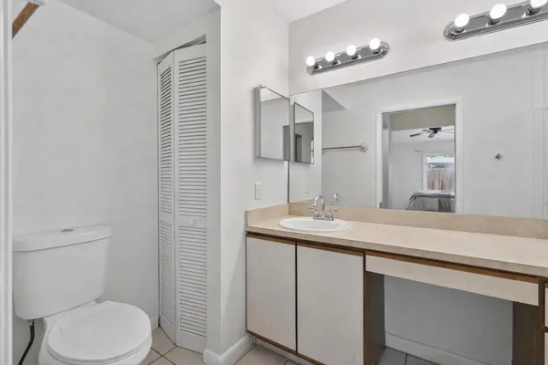 $450,000 | 102 Maplecrest Circle, Jupiter, FL 33458
