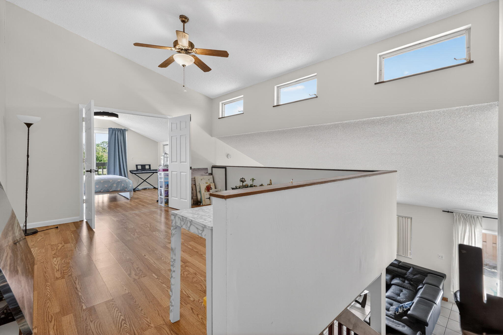 102 Maplecrest Circle Jupiter, FL 33458 - Photo 23 of 39 Extra large loft