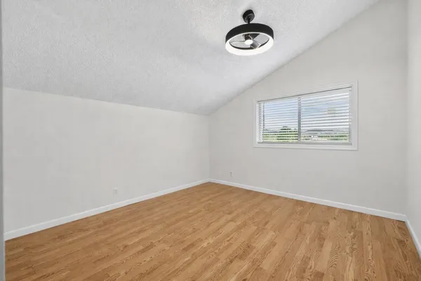 $450,000 | 102 Maplecrest Circle, Jupiter, FL 33458