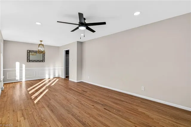 $279,000 | 2204 Dulaire Road, Greensboro, NC 27407