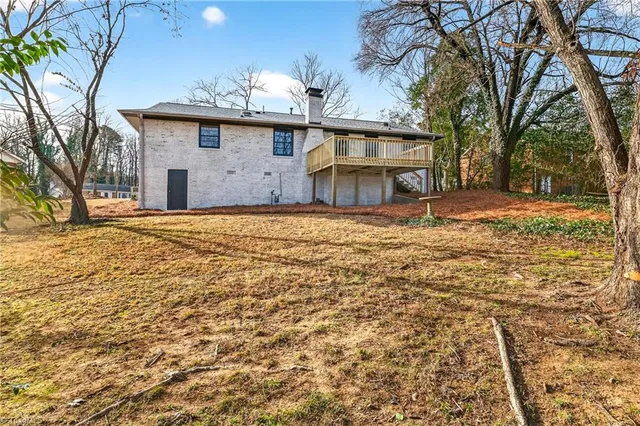 $279,000 | 2204 Dulaire Road, Greensboro, NC 27407