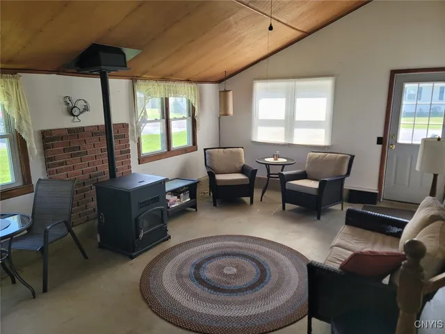 $215,000 | 5423 Omara Drive, Brewerton, NY 13029