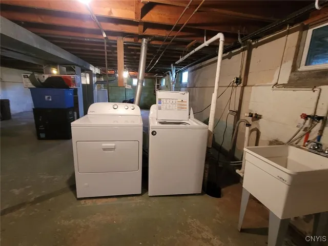 $215,000 | 5423 Omara Drive, Brewerton, NY 13029