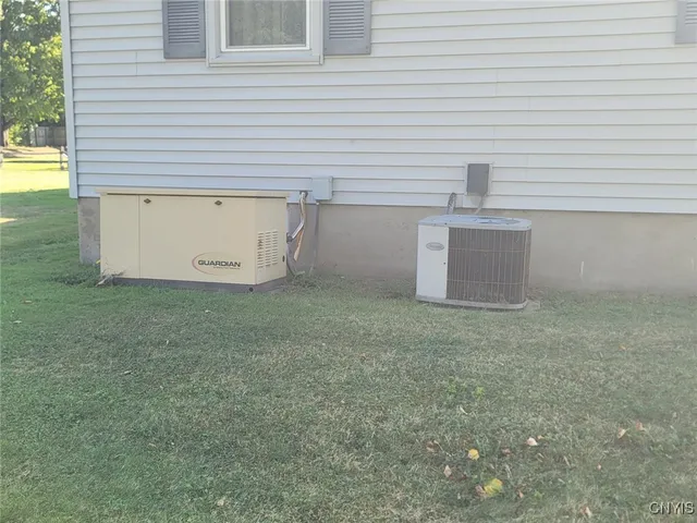 $215,000 | 5423 Omara Drive, Brewerton, NY 13029