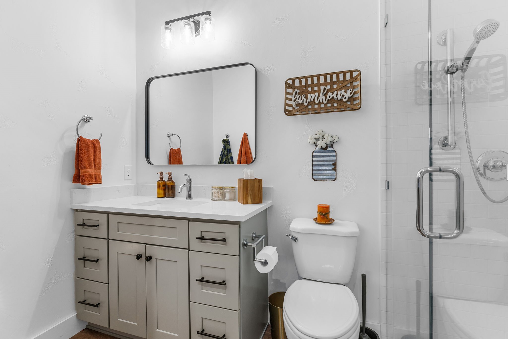 345 Judge's Road Burnet, TX 78611 - Photo 31 of 40 a bathroom with a toilet sink and shower