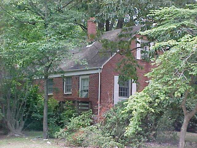 723 Georgetown Road Raleigh, NC 27608 - Photo 2 of 3 Photo 2