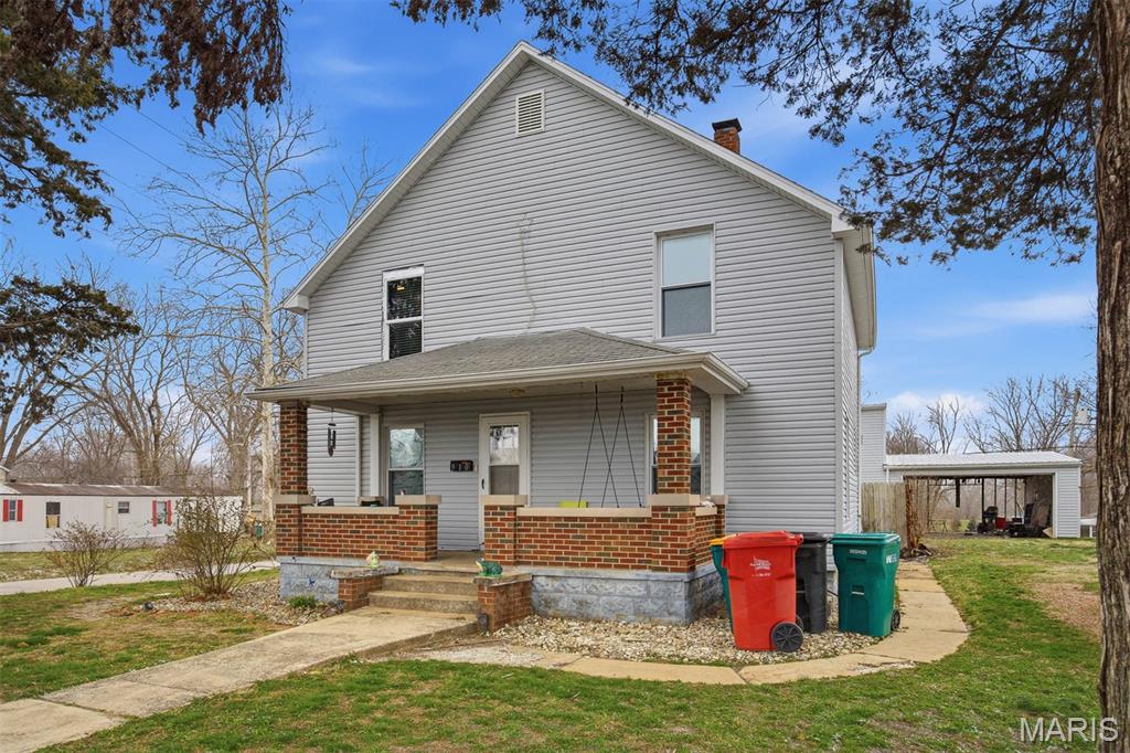 910 Methodist Street Carlyle, IL 62231 - Photo 3 of 37 Gallery Image 3