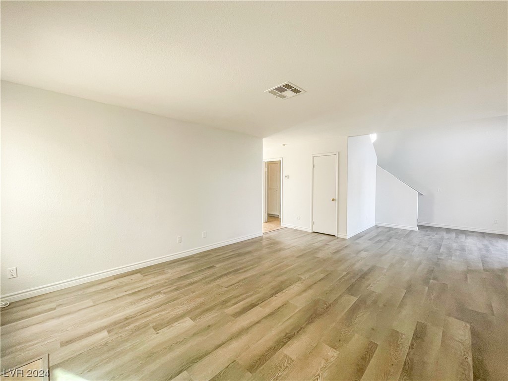 8321 Maplestar Road Las Vegas, NV 89128 - Photo 4 of 25 Gallery Image 4