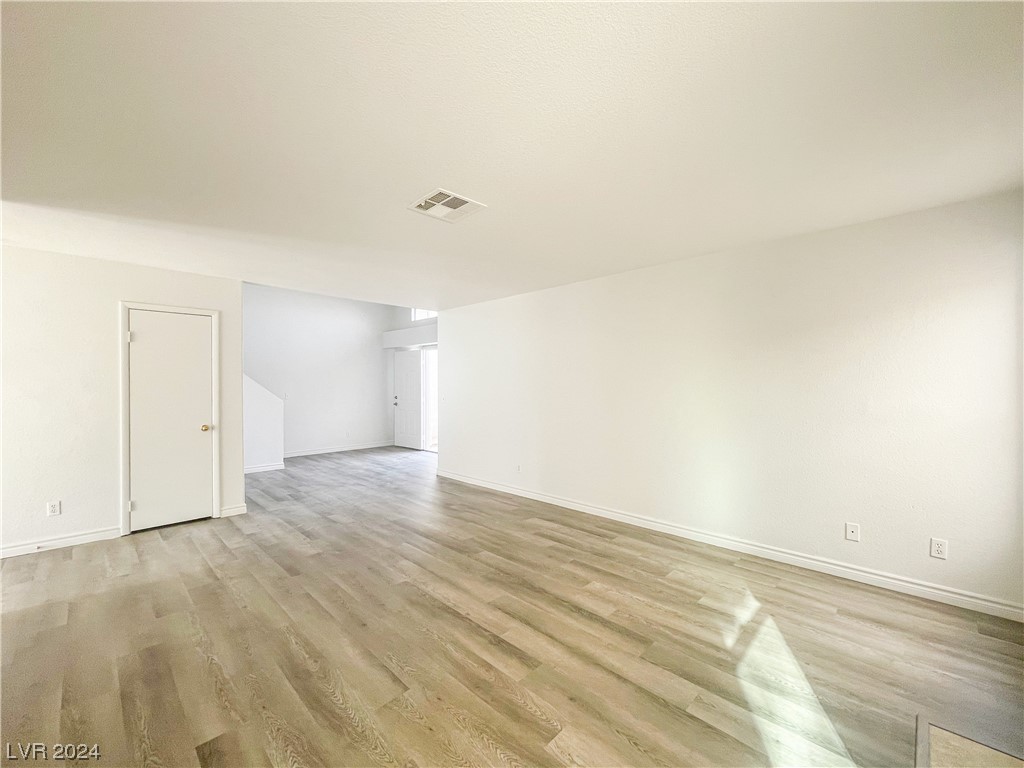 8321 Maplestar Road Las Vegas, NV 89128 - Photo 5 of 25 Gallery Image 5