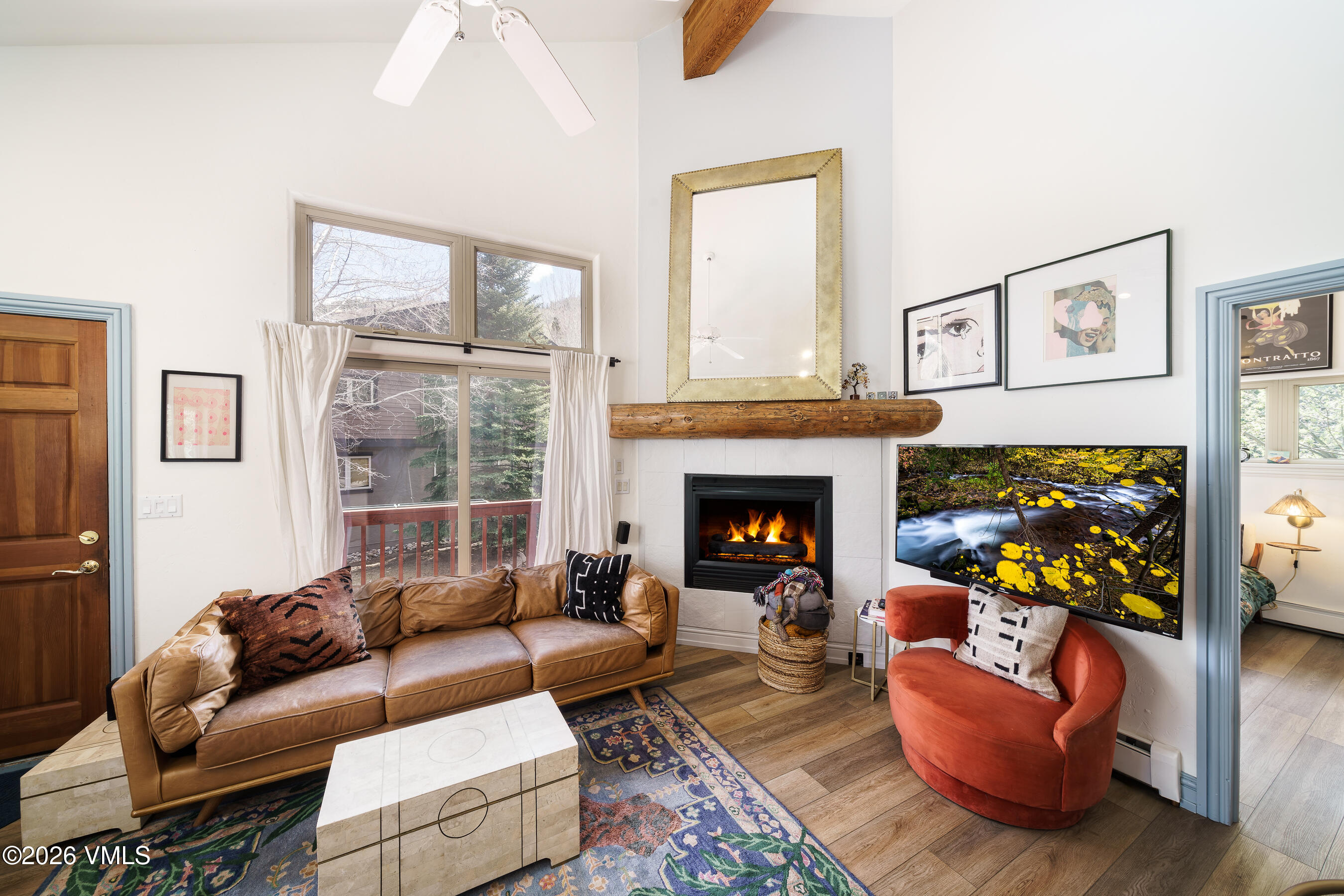 2782 Kinnickinnick Road, Unit 9B Vail, CO 81657 - Photo 8 of 30 2782B_Kinnikinnick_Road_032 copy
