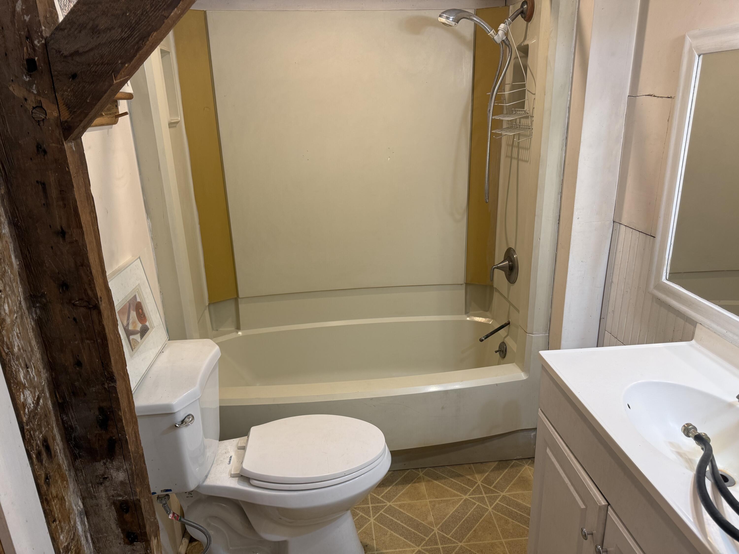 447 Goshen Road Waldoboro, ME 04572 - Photo 19 of 43 IMG_8273