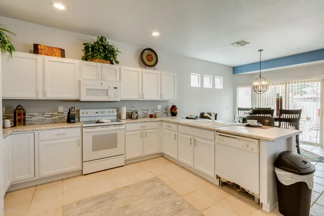 $3,465 | 6481 South Windstream Place, Chandler, AZ 85249