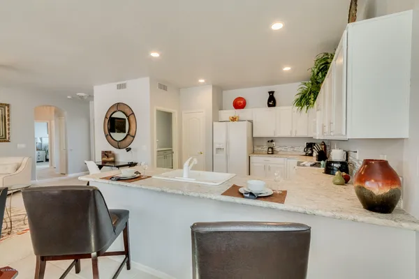 $3,465 | 6481 South Windstream Place, Chandler, AZ 85249