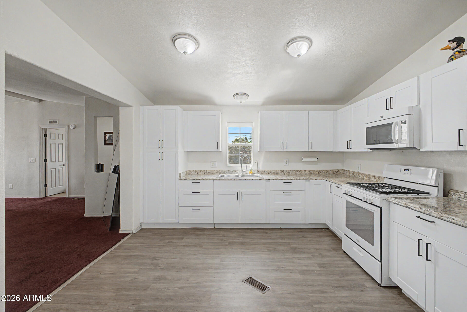 1863 South Vaquero Road Apache Junction, AZ 85119 - Photo 14 of 30 14 Vaquero