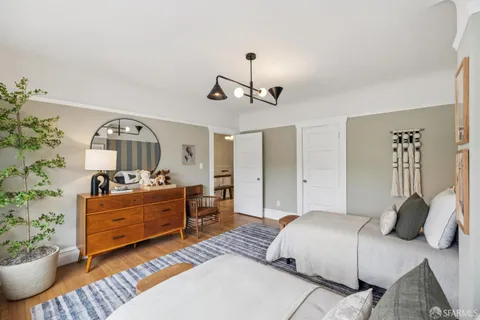 $1,495,000 | 527 17th Avenue, San Francisco, CA 94121