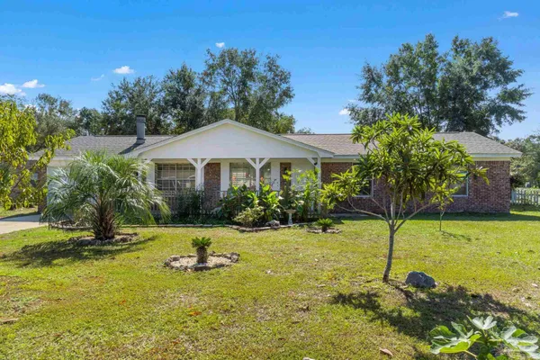 $221,000 | 5301 East Avenida De Golf, Pace, FL 32571
