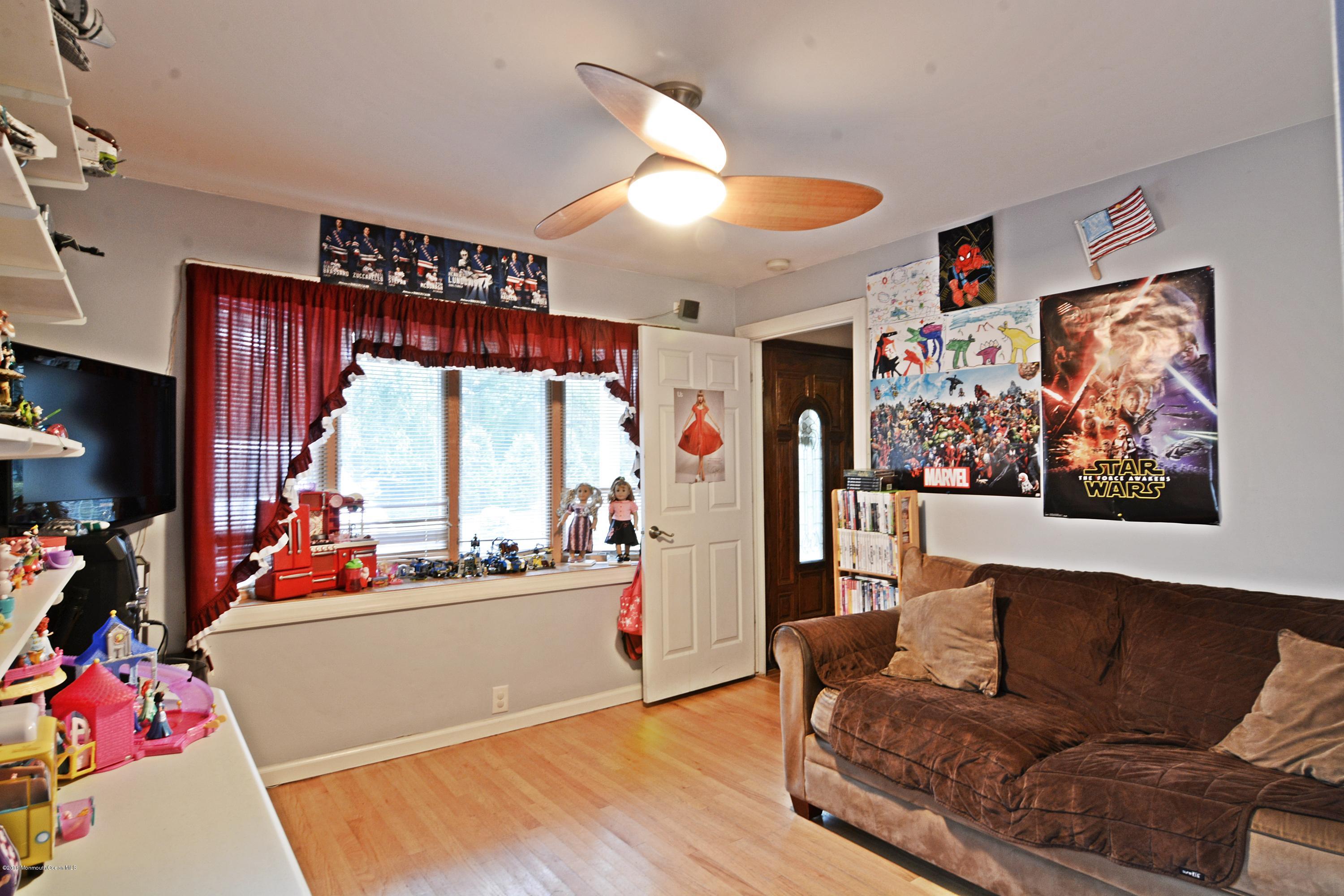 14 Georgia Avenue Middletown, NJ 07758 - Photo 17 of 38 b2