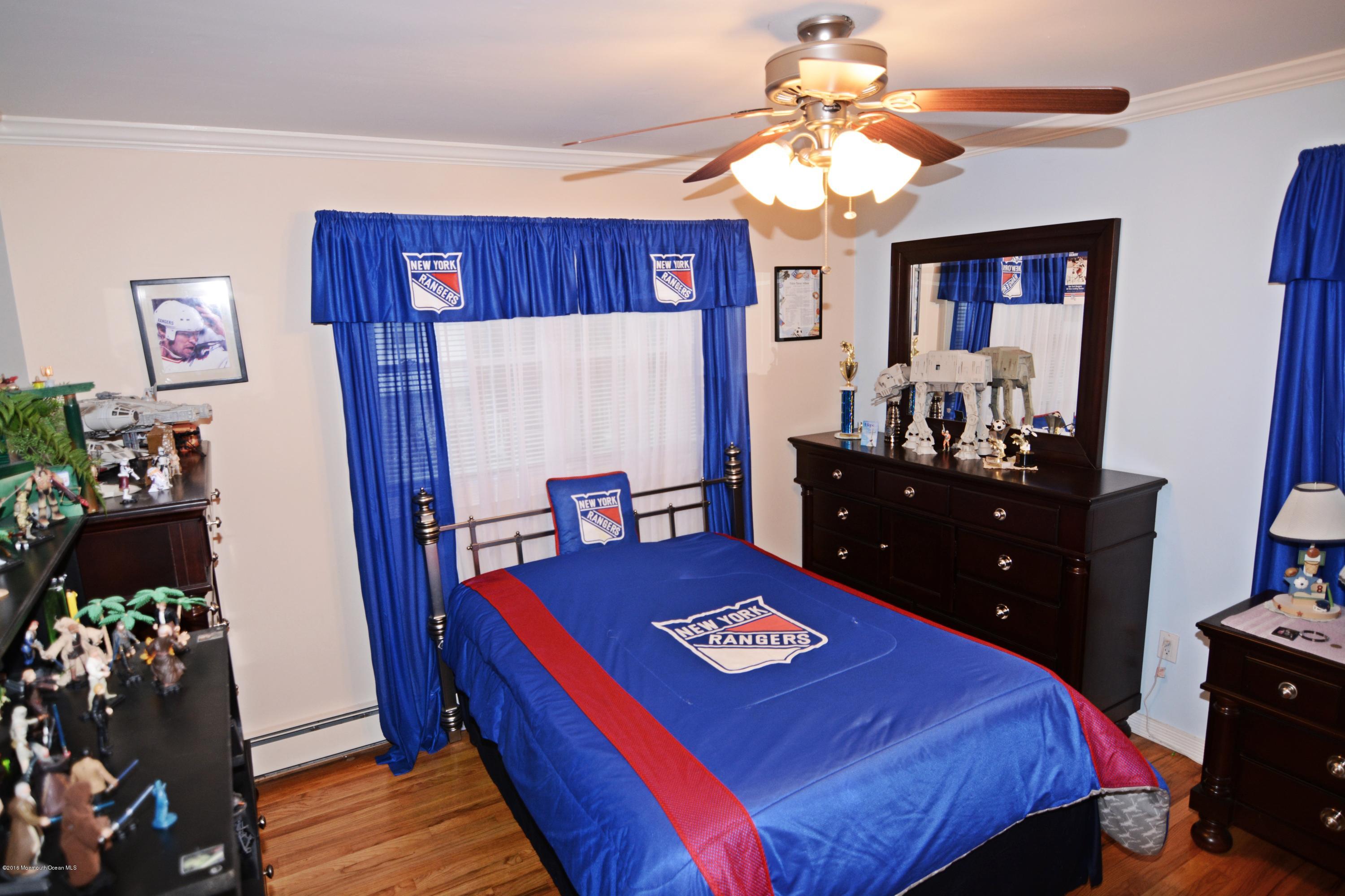 14 Georgia Avenue Middletown, NJ 07758 - Photo 24 of 38 bed4