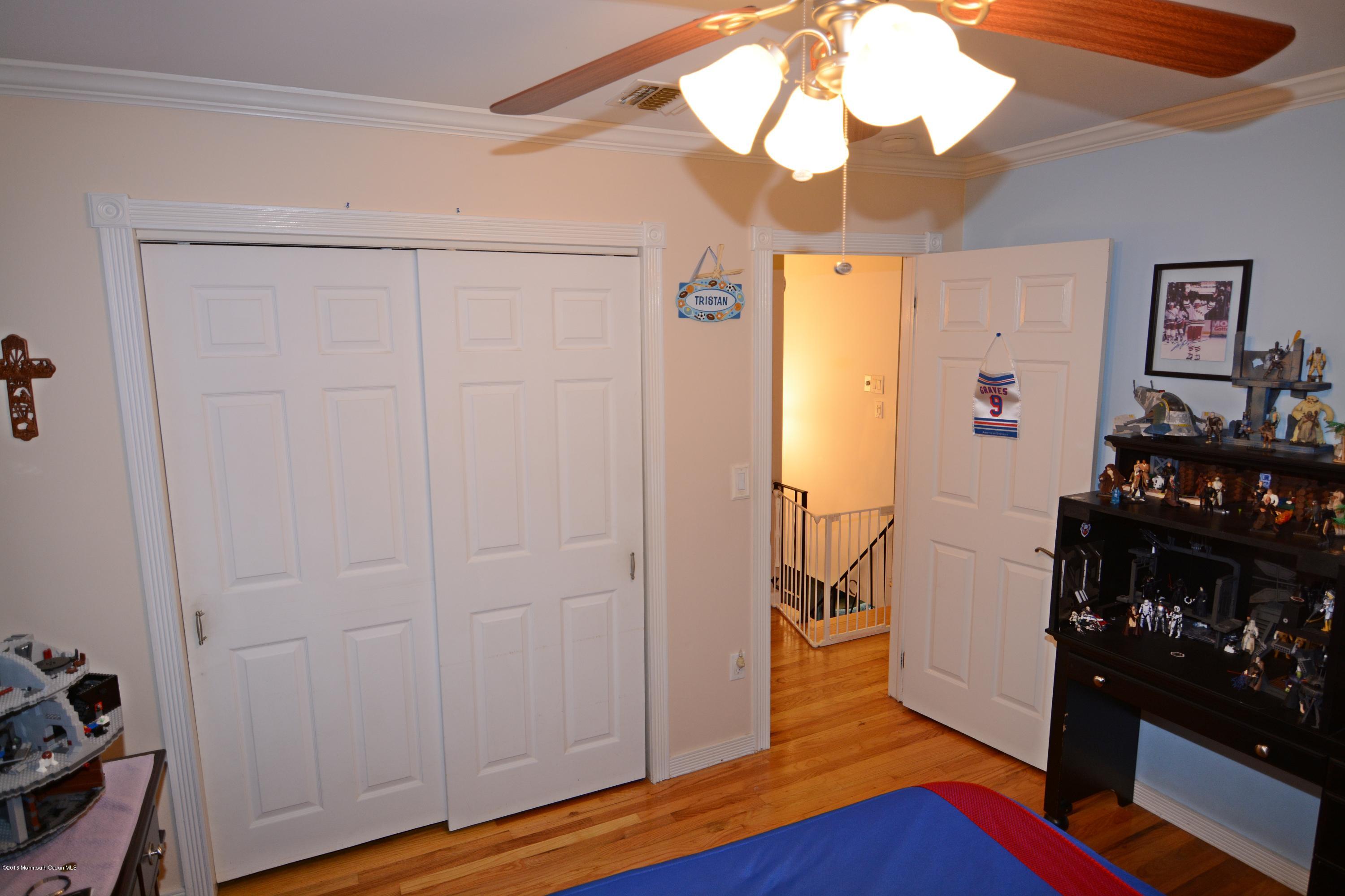 14 Georgia Avenue Middletown, NJ 07758 - Photo 25 of 38 bed6