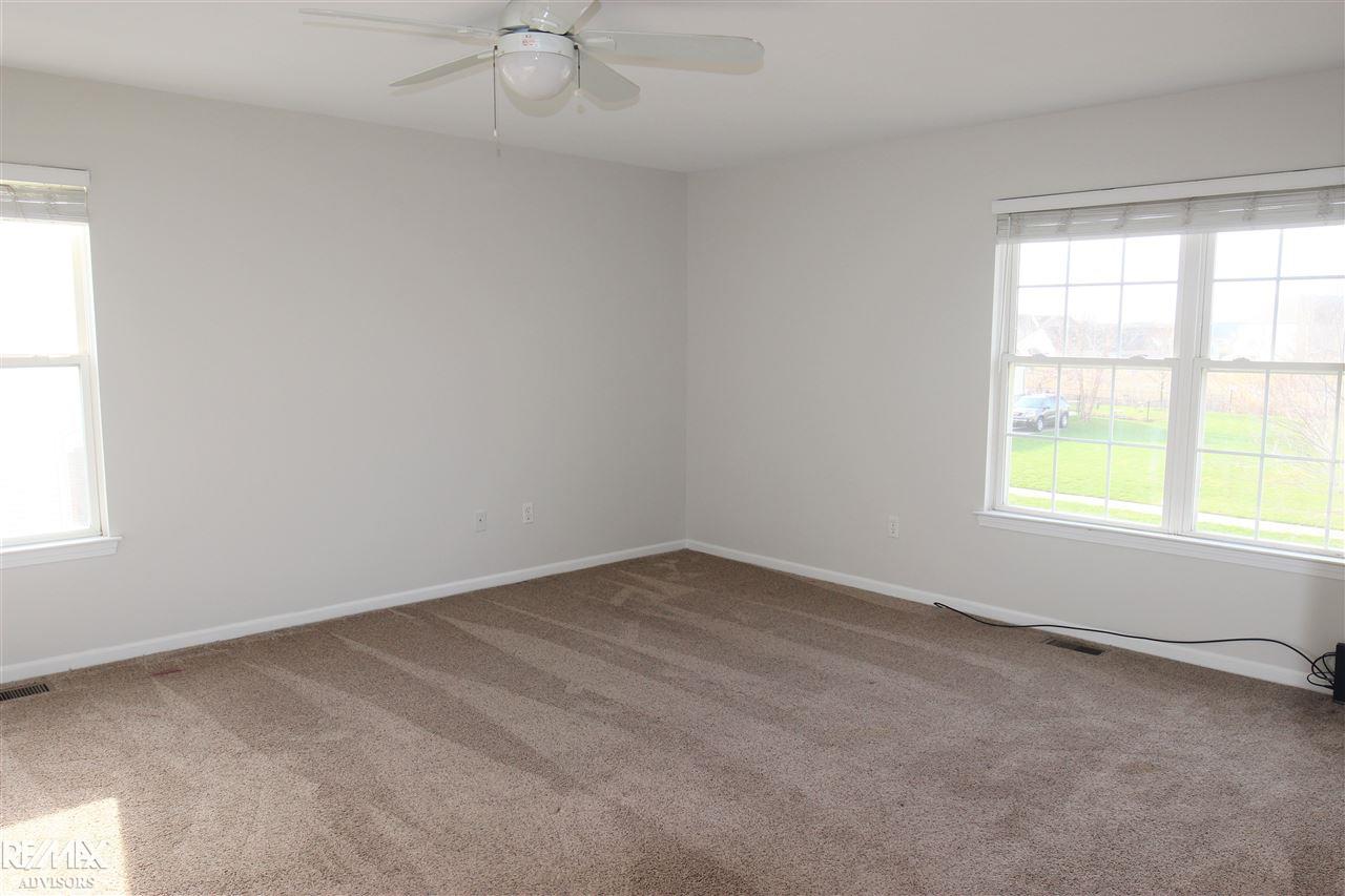 51976 Rivard Road New Baltimore, MI 48047 - Photo 16 of 30 50029784-15.JPG
