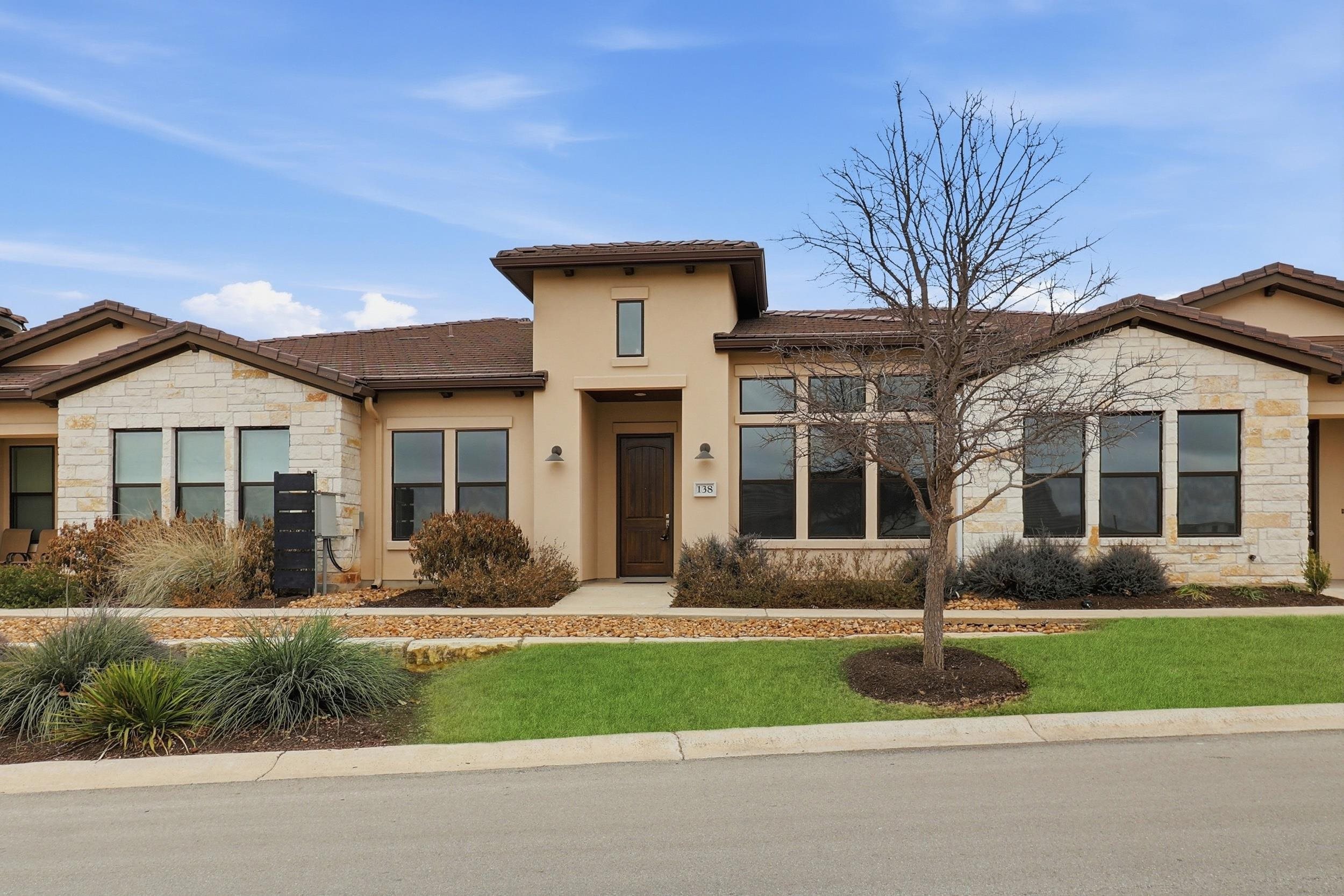 138 Rivalto Drive Horseshoe Bay, TX 78657 - Photo 2 of 24