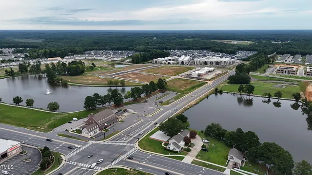 $25,000,000 | 135 Flowers Parkway, Clayton, NC 27527