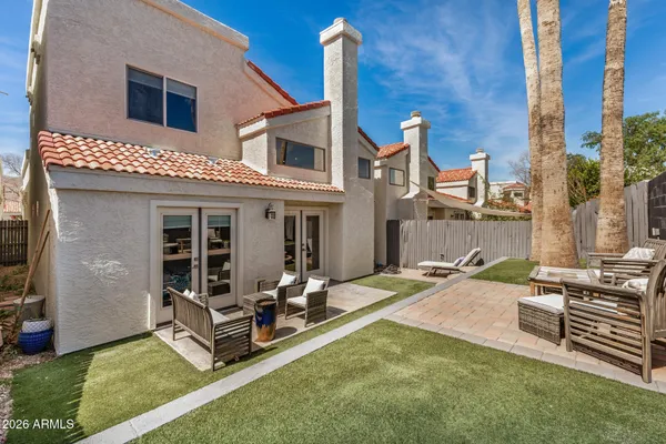 $3,050 | 4225 North 21st Street, Unit 19, Phoenix, AZ 85016