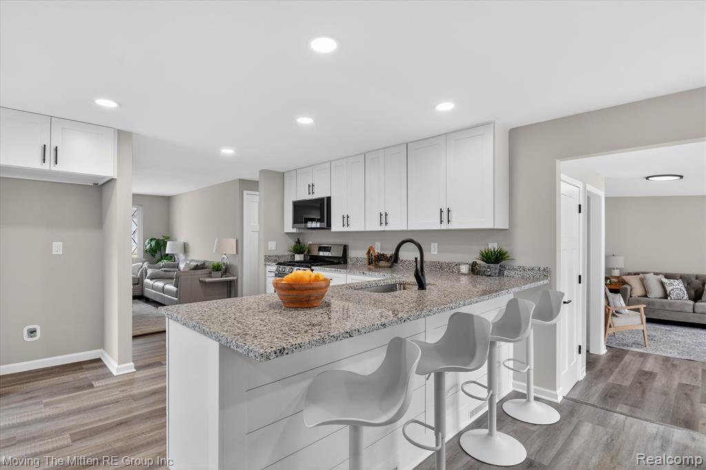 38061 Walnut Street Romulus, MI 48174 - Photo 12 of 68