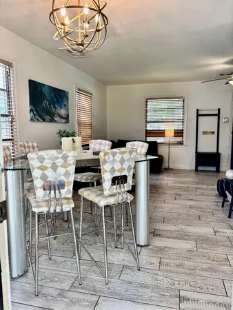 $2,000 | 1911 Tabor Street, Houston, TX 77009