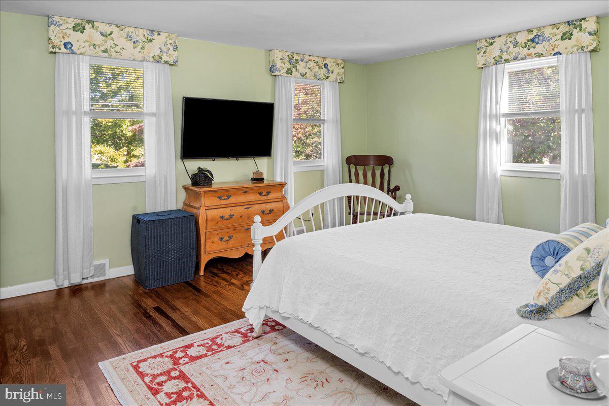 84 Walker Road Wayne, PA 19087 - Photo 14 of 33