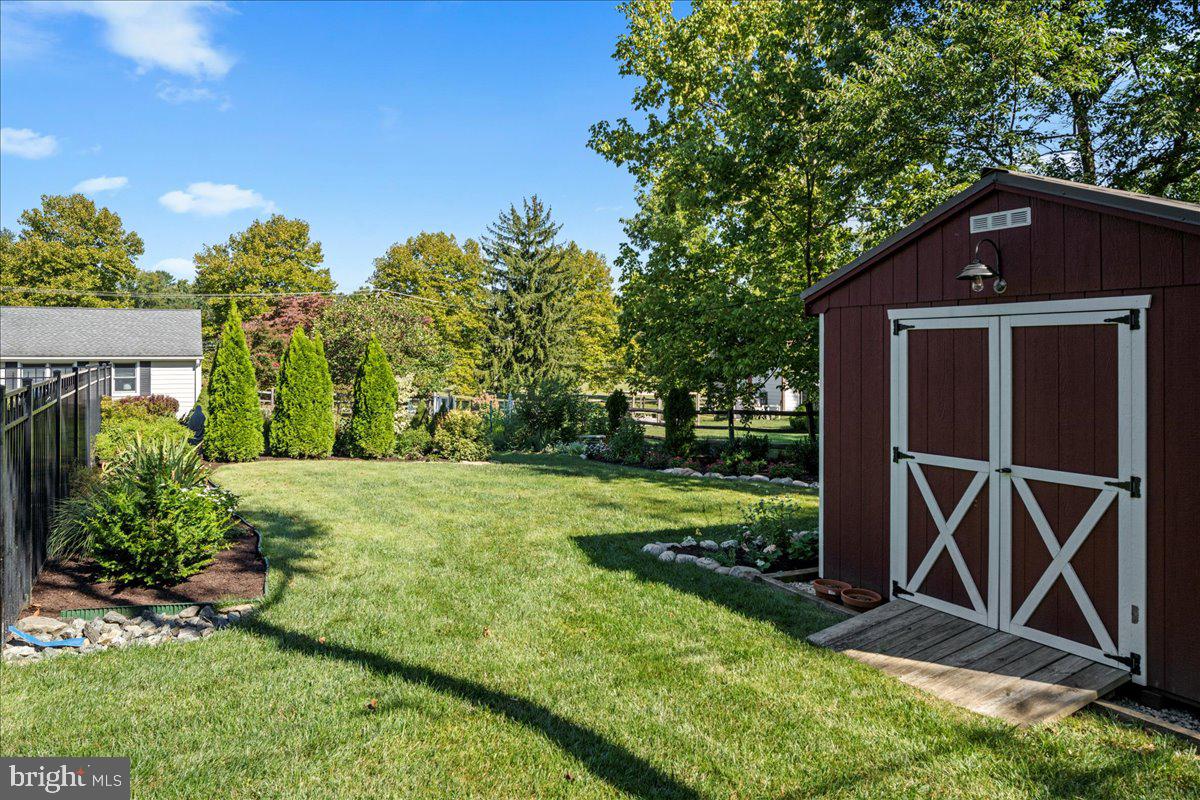 84 Walker Road Wayne, PA 19087 - Photo 29 of 33