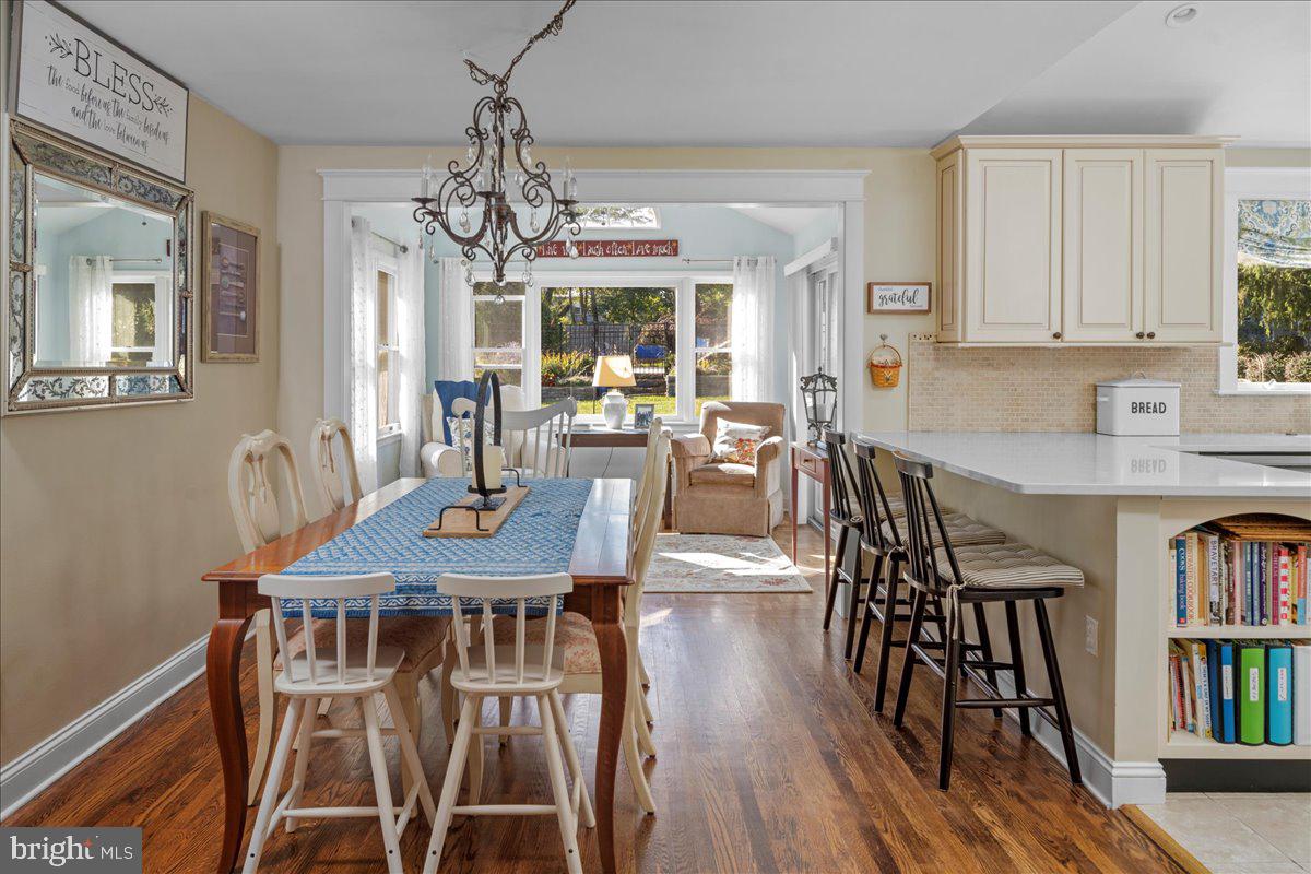 84 Walker Road Wayne, PA 19087 - Photo 4 of 33