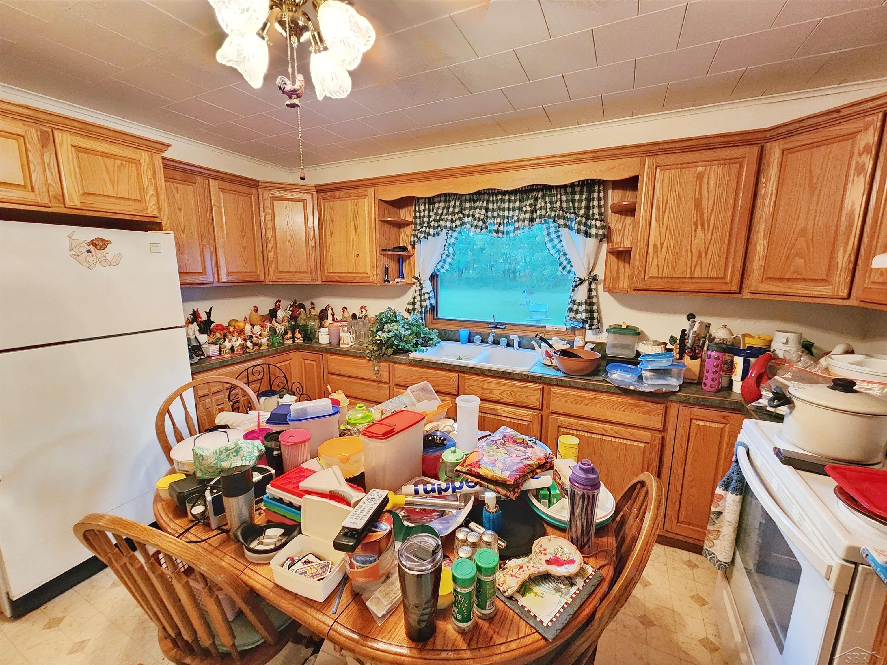 3954 South Merrill Road Merrill, MI 48637 - Photo 28 of 36 50121133-27.JPG