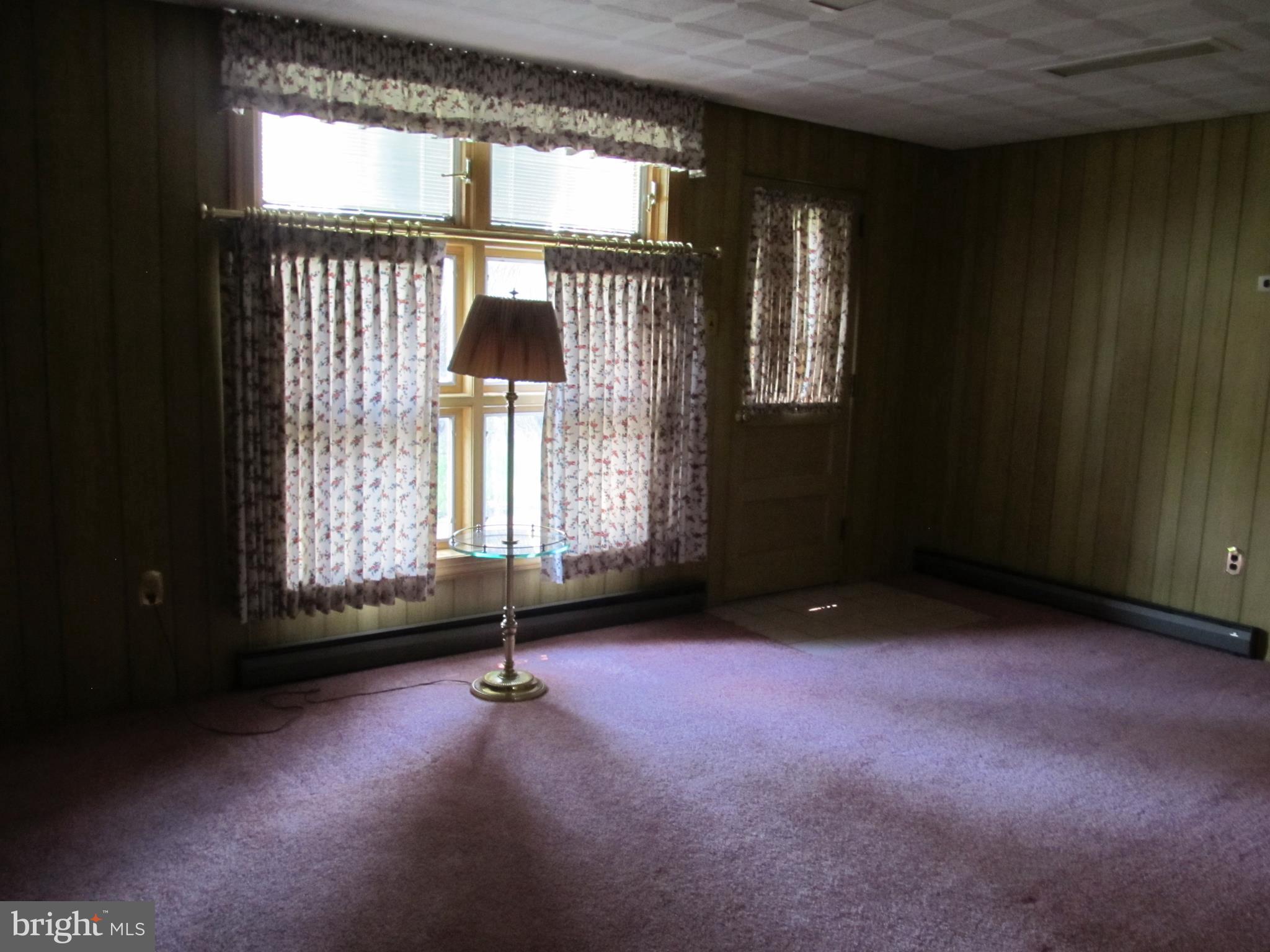 1243 Dill Road Havertown, PA 19083 - Photo 11 of 19
