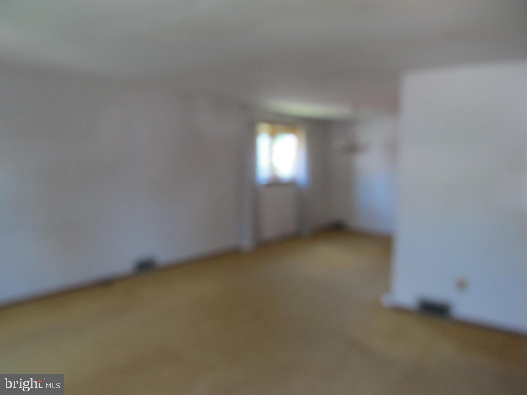 1243 Dill Road Havertown, PA 19083 - Photo 4 of 19