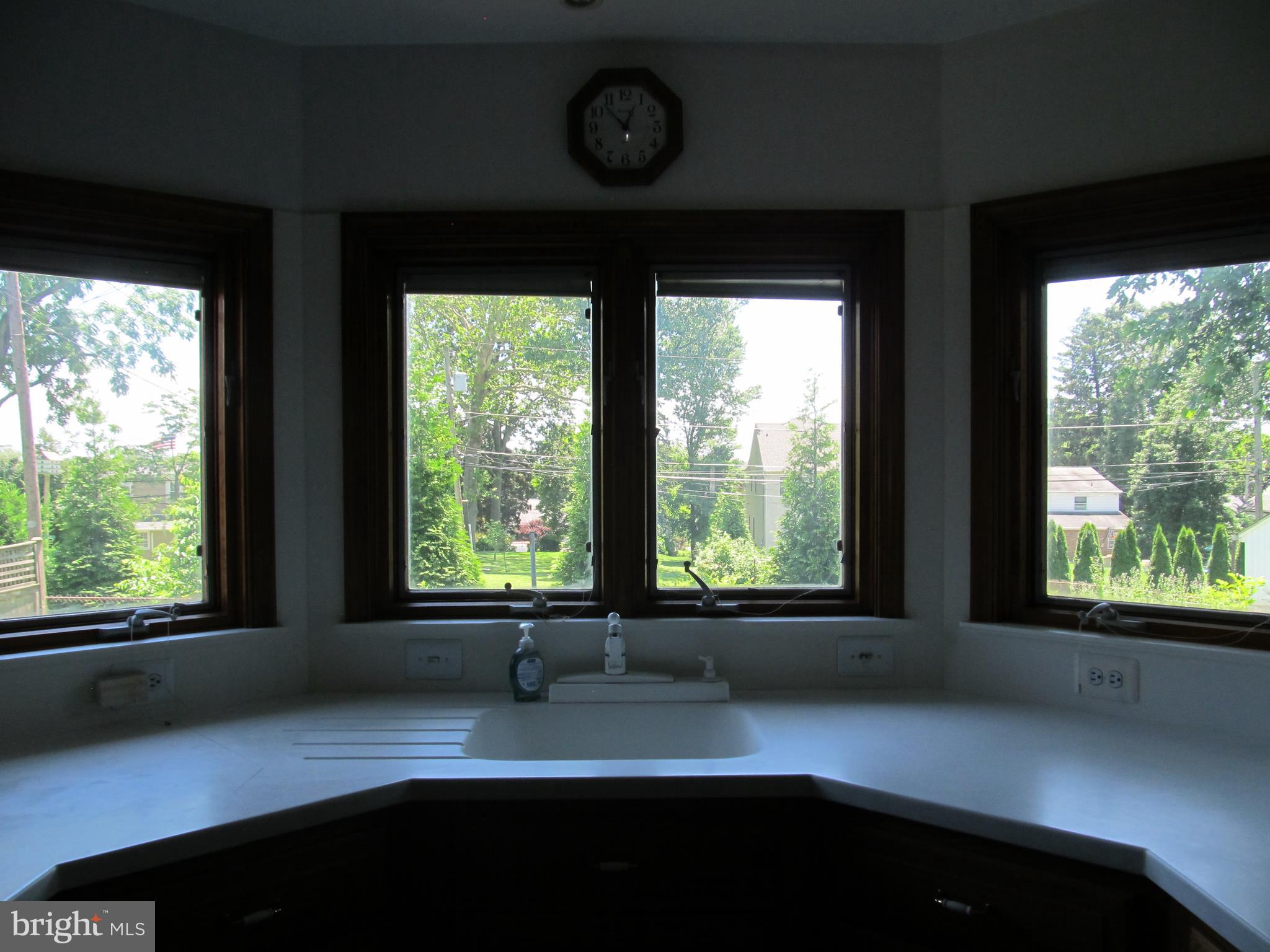 1243 Dill Road Havertown, PA 19083 - Photo 10 of 19