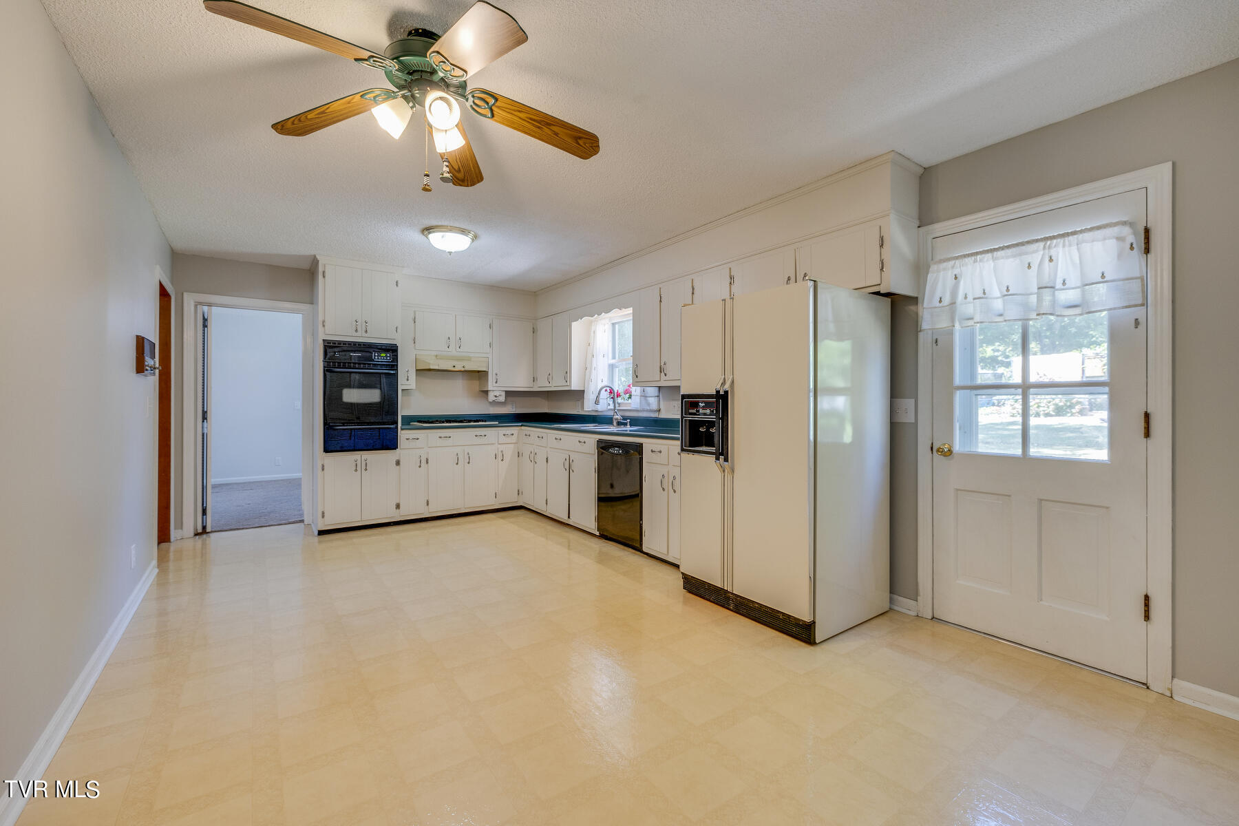 700 Ferndale Road Johnson City, TN 37604 - Photo 11 of 51 011