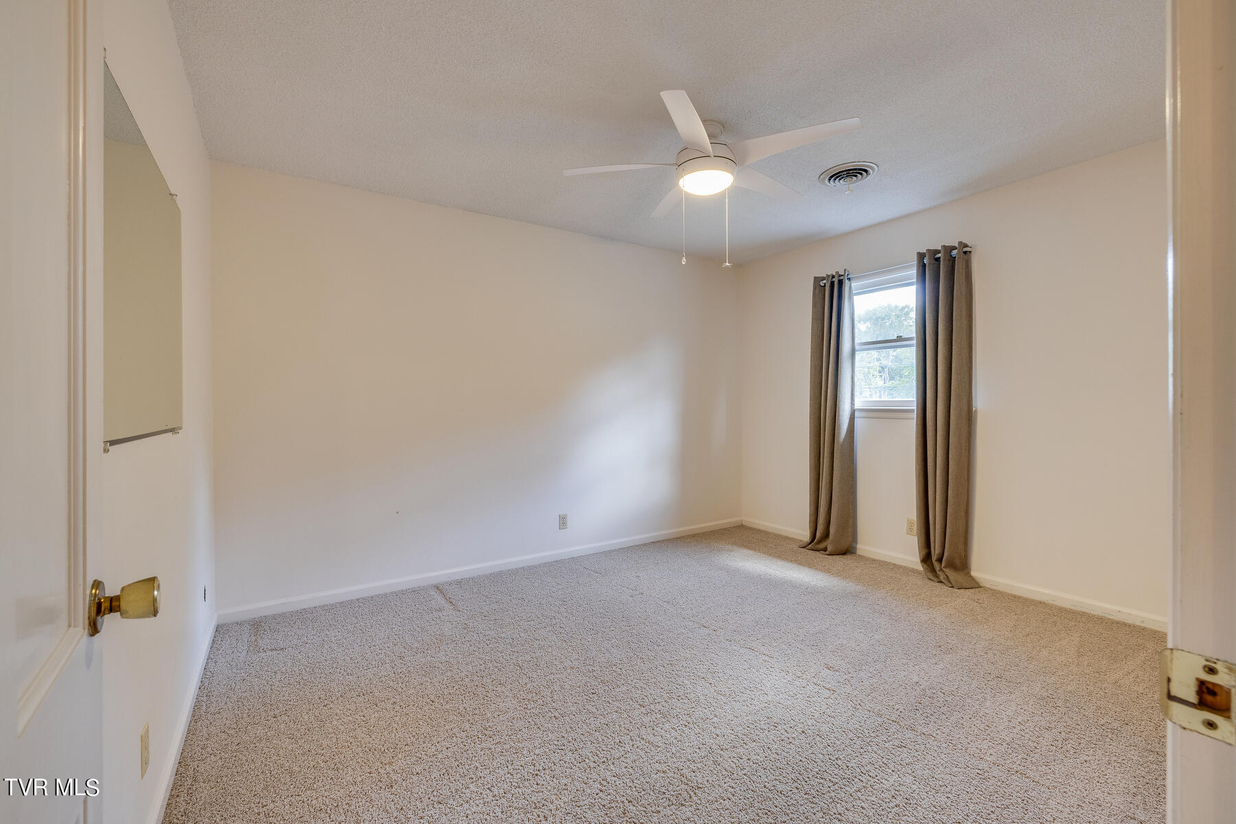 700 Ferndale Road Johnson City, TN 37604 - Photo 35 of 51 035