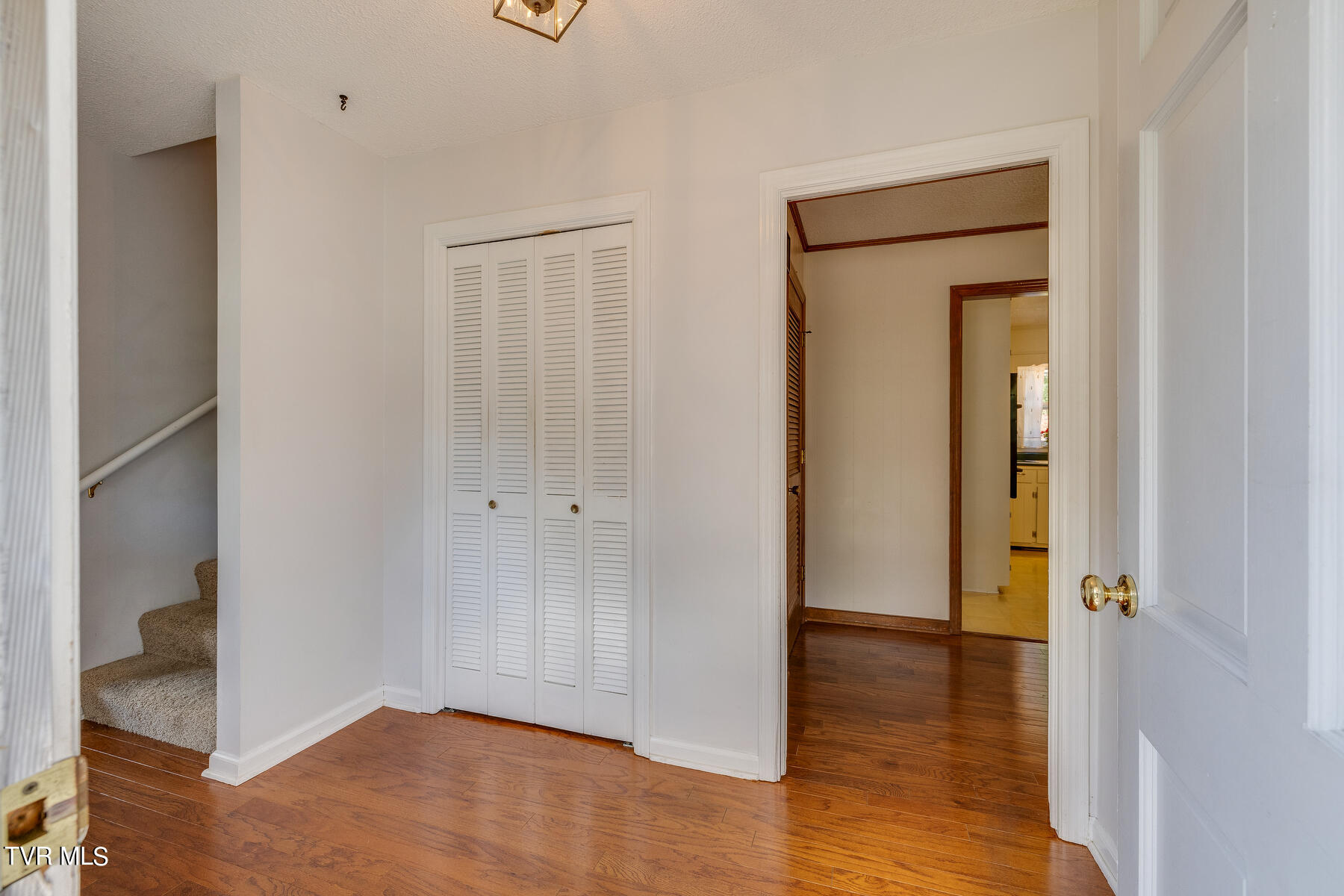 700 Ferndale Road Johnson City, TN 37604 - Photo 5 of 51 005