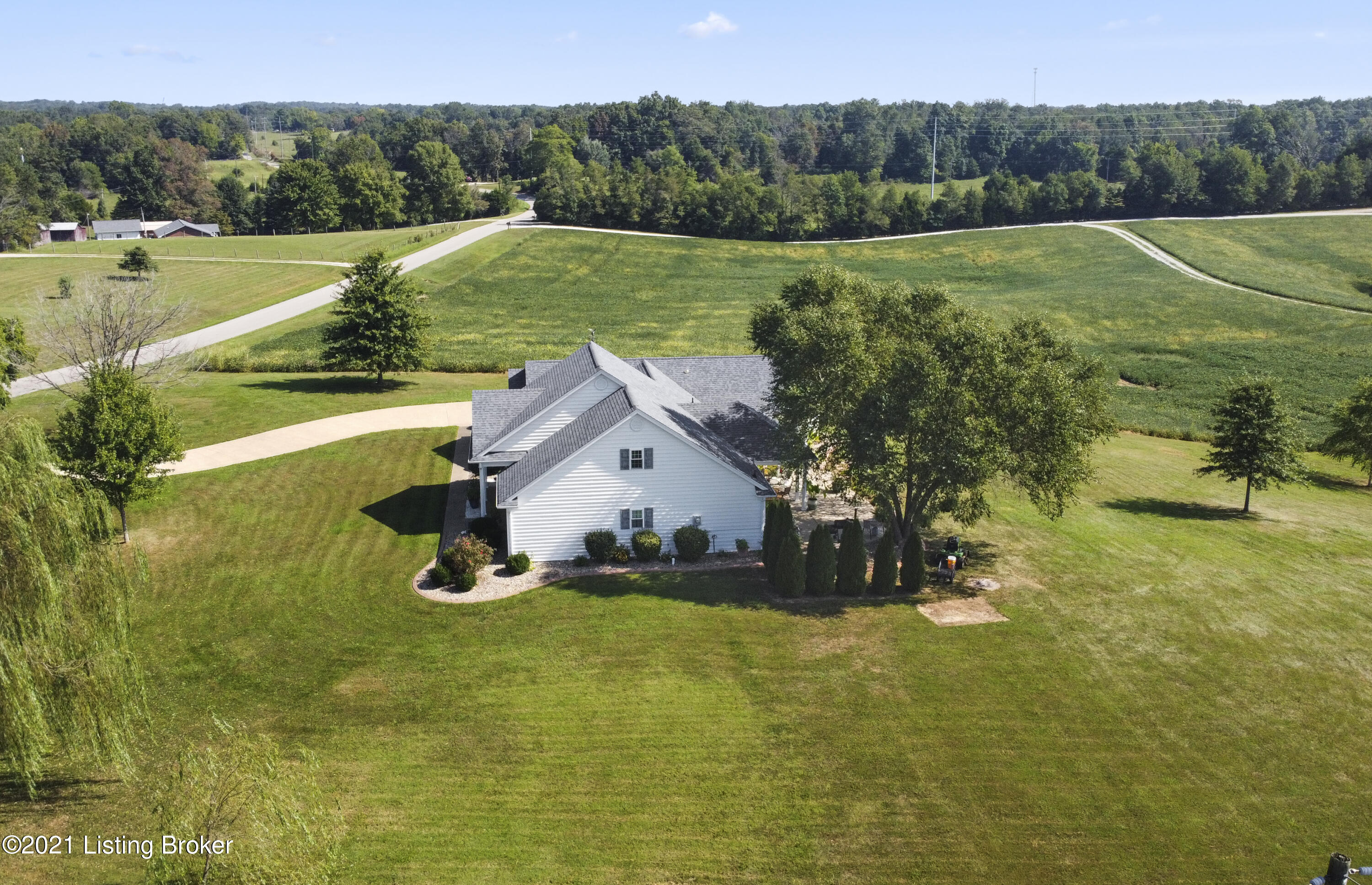 696 Gaines Road Brandenburg, KY 40108 - Photo 29 of 31 DJI_0447