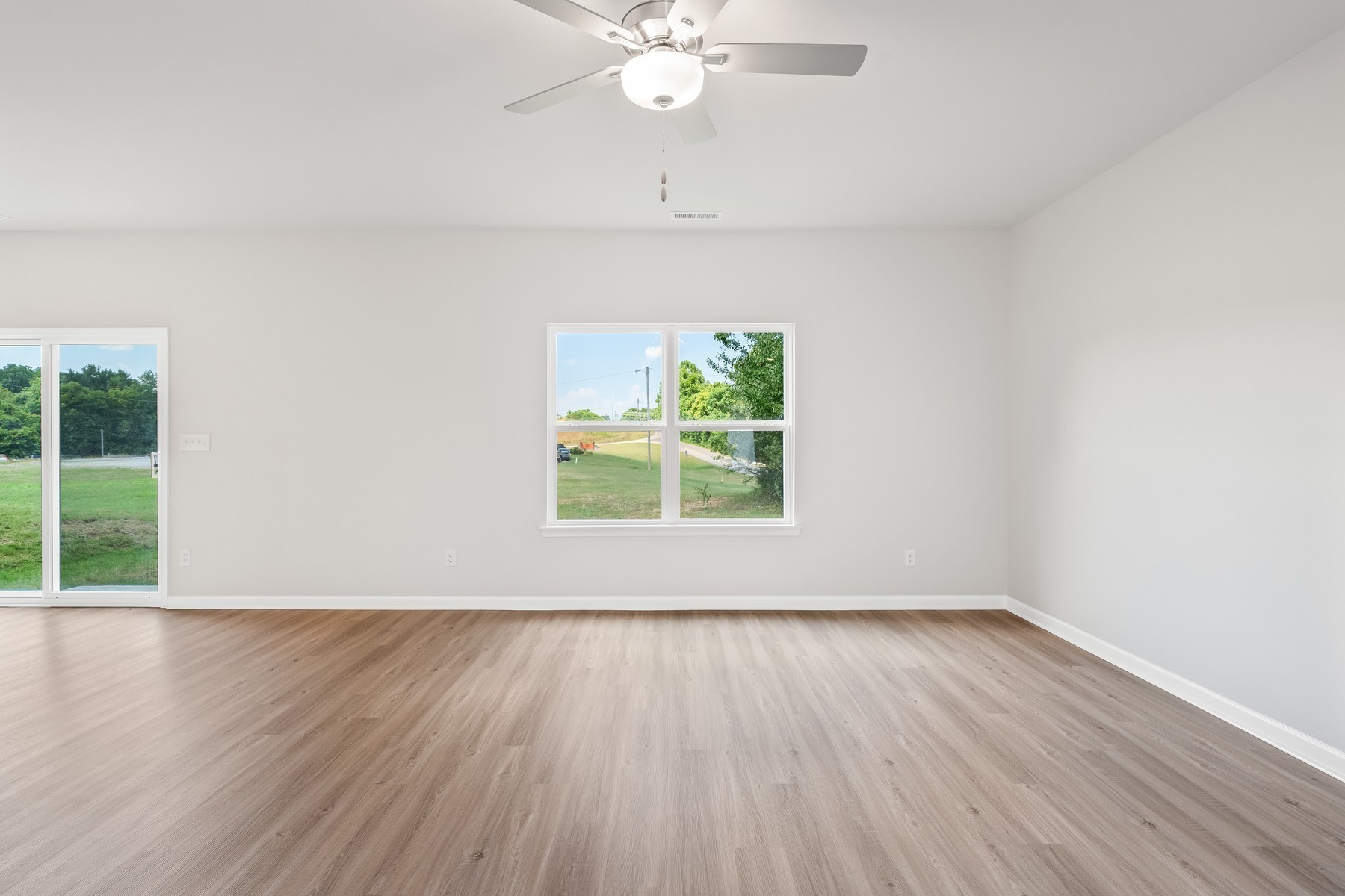 2046 Lala Loop White Bluff, TN 37187 - Photo 3 of 13