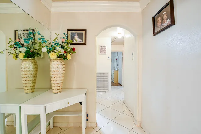 $2,100 | 9411 Kingsvalley Drive, Houston, TX 77075