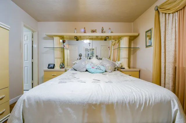 $2,100 | 9411 Kingsvalley Drive, Houston, TX 77075