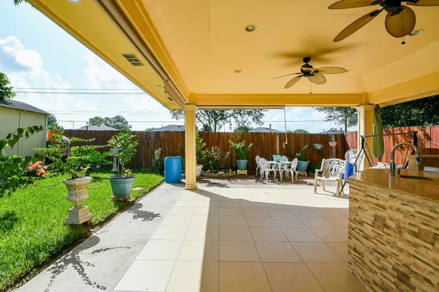 $2,100 | 9411 Kingsvalley Drive, Houston, TX 77075